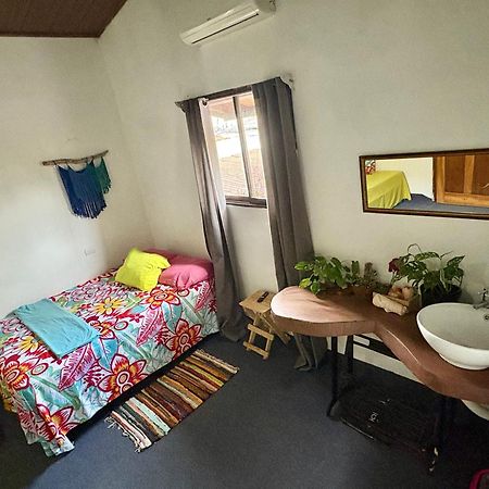 Cheap Hostel Quepos Dış mekan fotoğraf