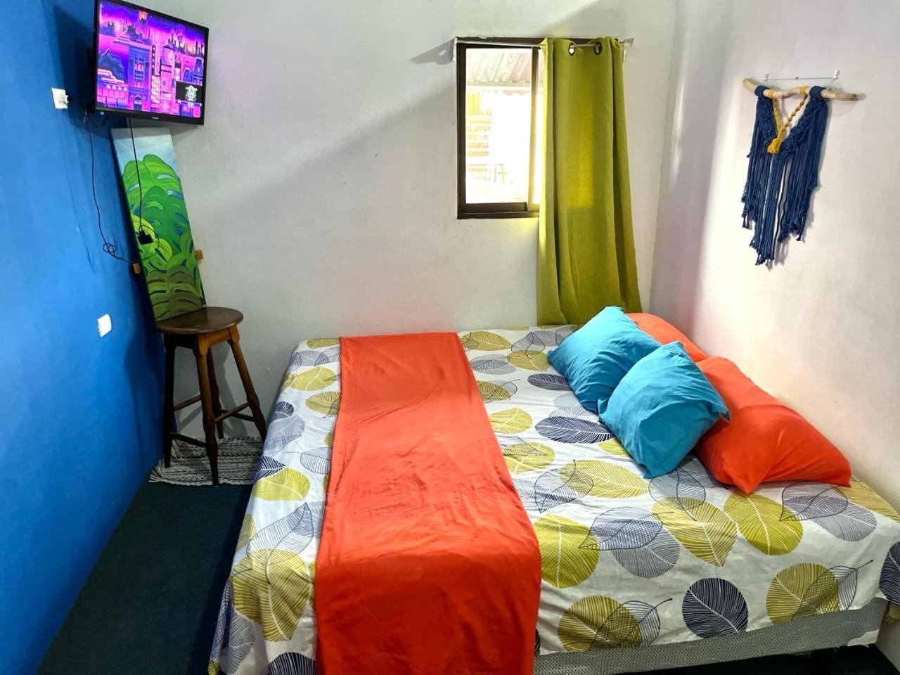 Cheap Hostel Quepos Dış mekan fotoğraf